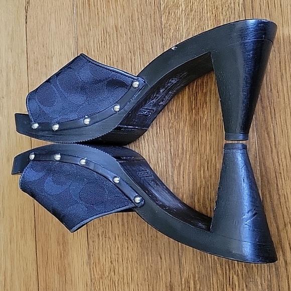 Coach High Heels - Picture 3 of 6